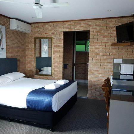 Pacific Paradise Airport Motel Eksteriør bilde
